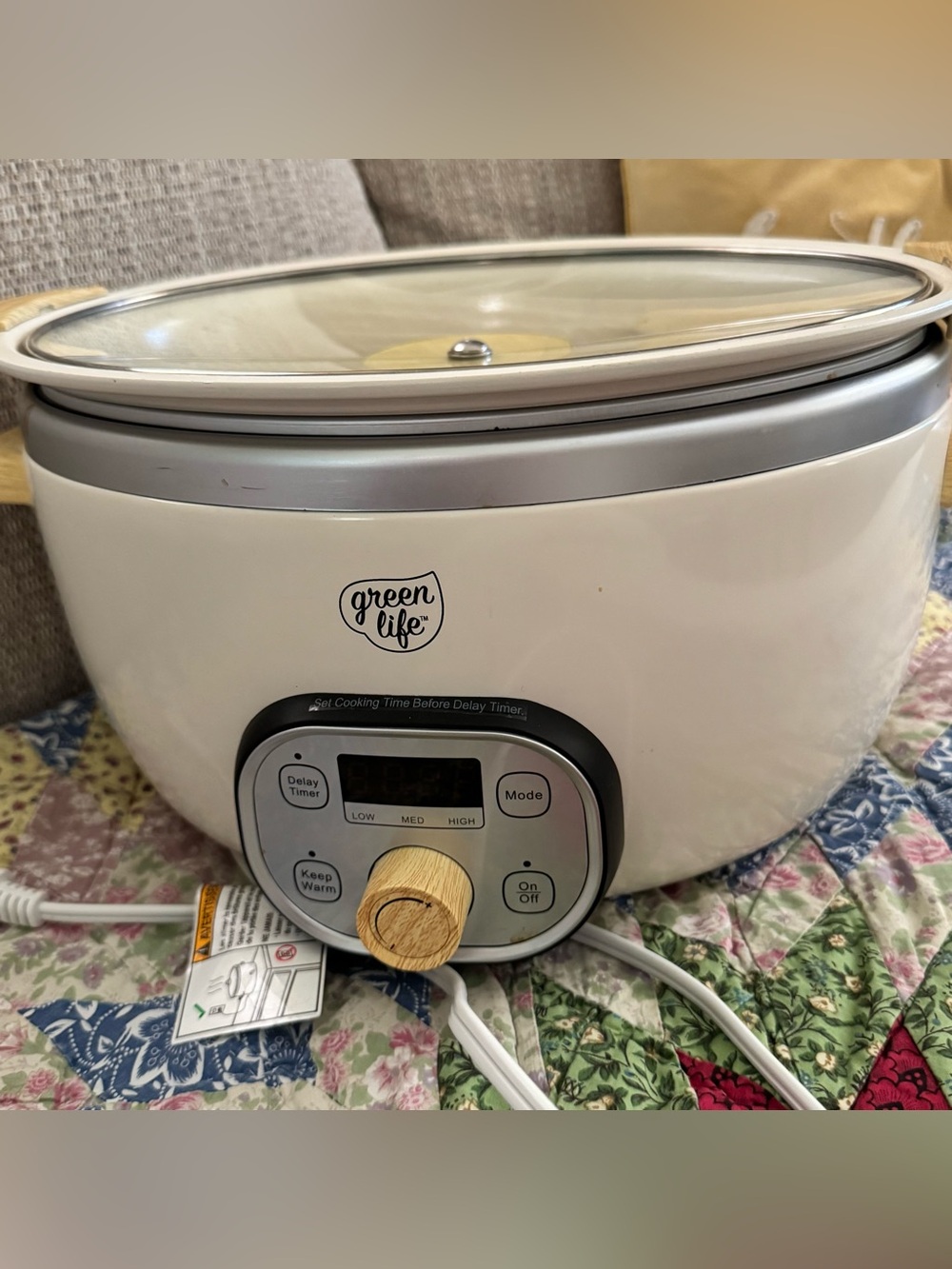 Green Life White Slow Cooker with Wooden Accent